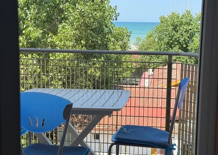 Se182 - Senigallia, Trilocale Fronte Mare Con Balcone E Posto Auto *